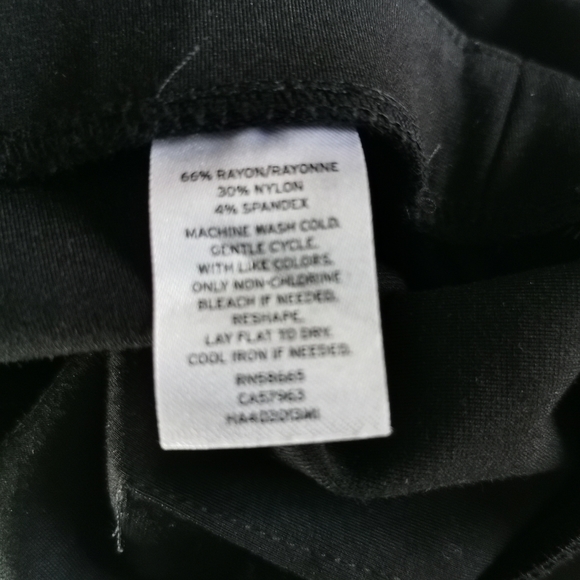 Halogen Black Pencil Skirt Size Small - Picture 3 of 7